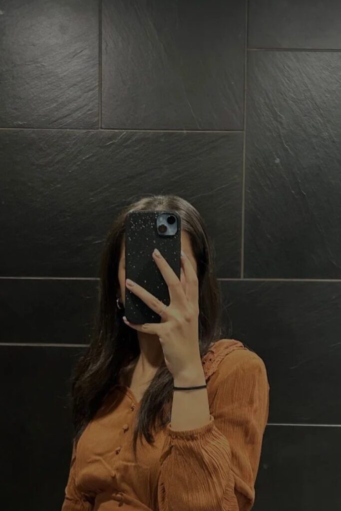 aesthetic girl dp