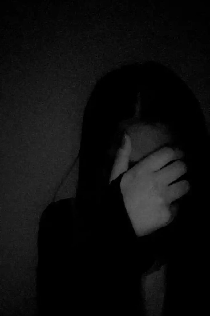 alone very sad dp
