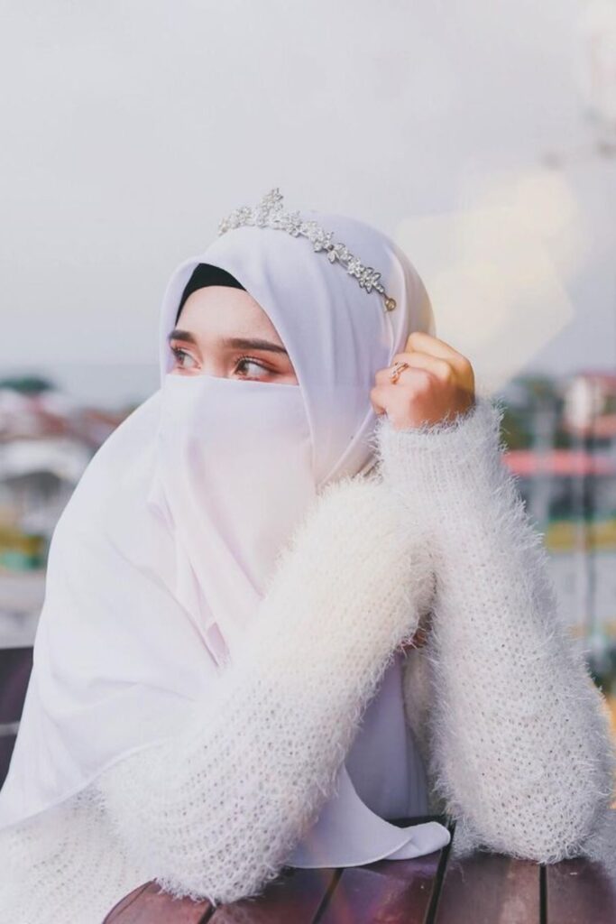 cute hijab girl profile pic