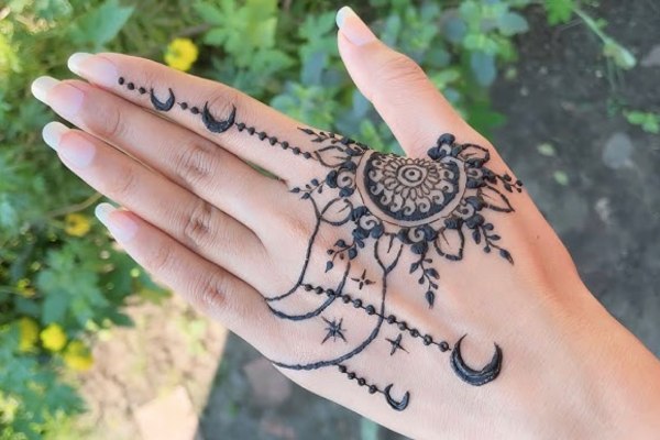 modern moon mehndi design