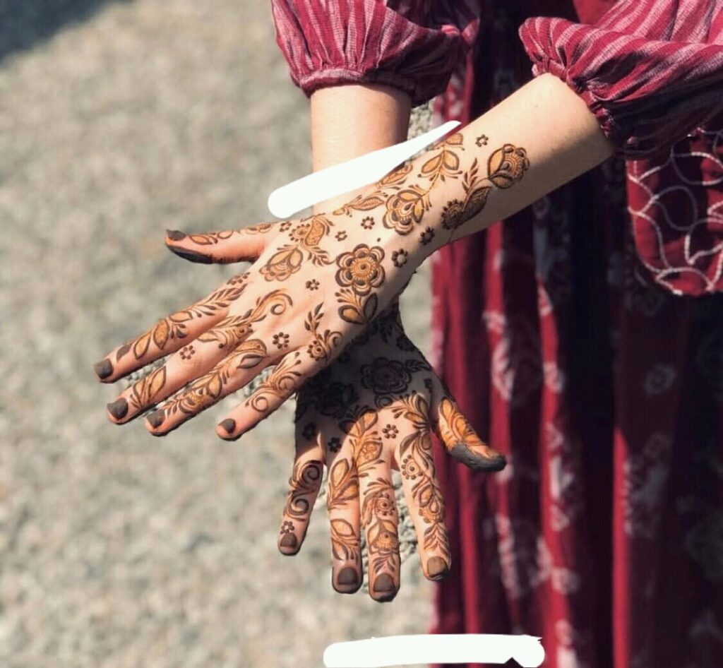 modern simple finger mehndi designs