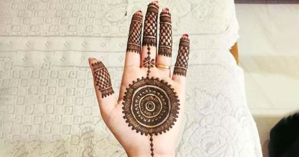 pakistani tikki mehndi design front hand