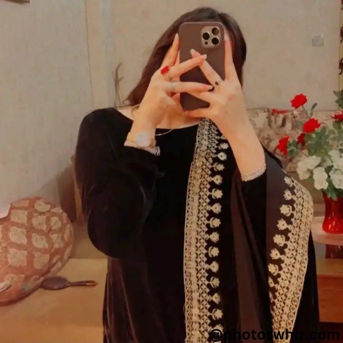 single girl dp