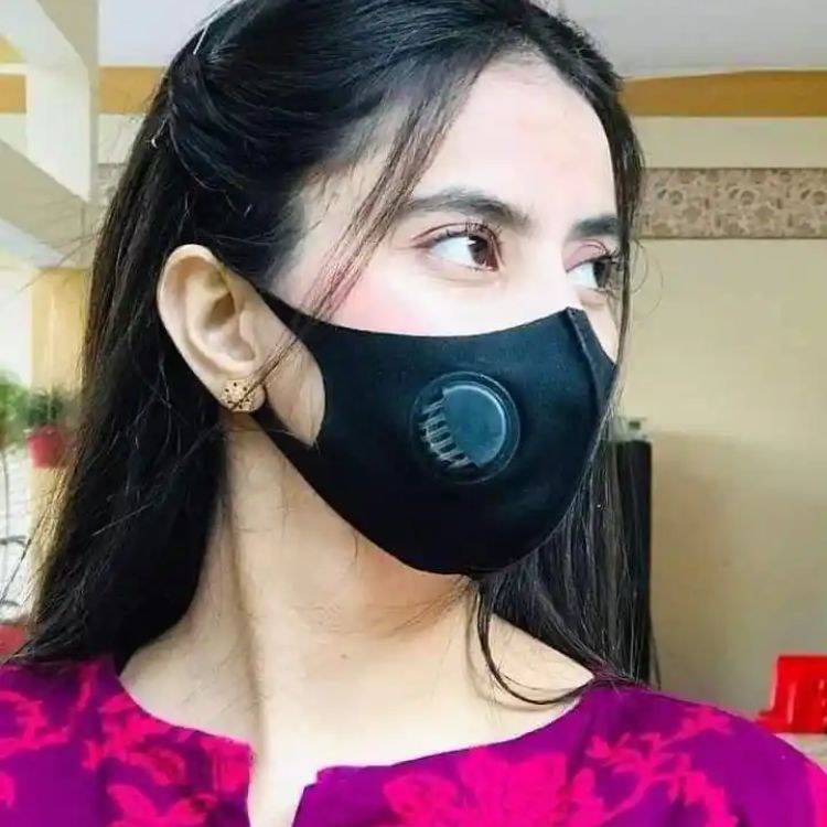 Hidden Face Girl Pics with Soft Vibes