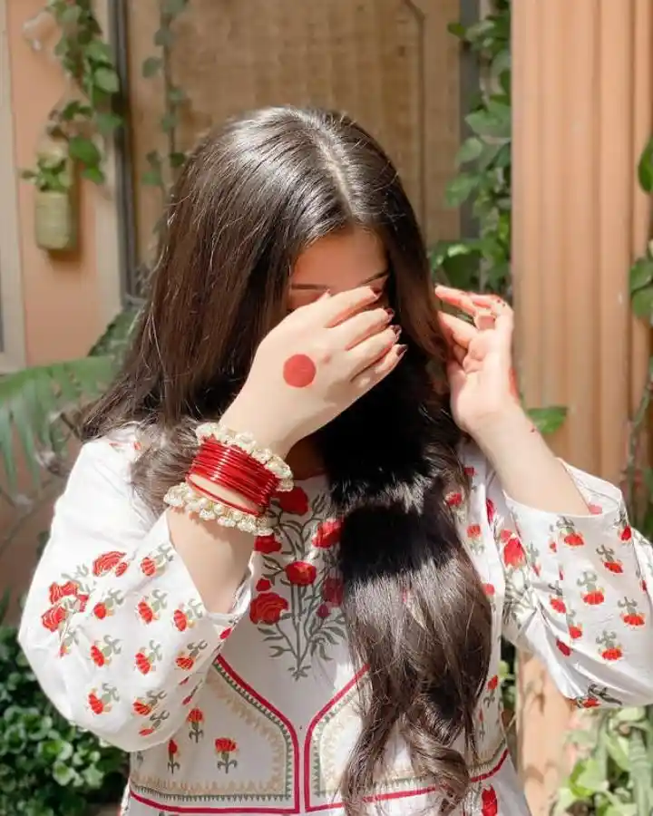 beautiful girls dp