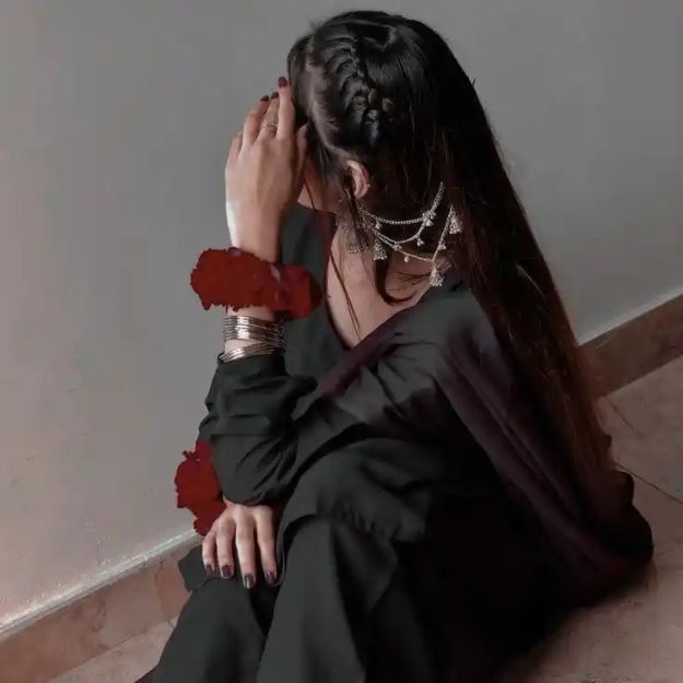 black aesthetic dp girl
