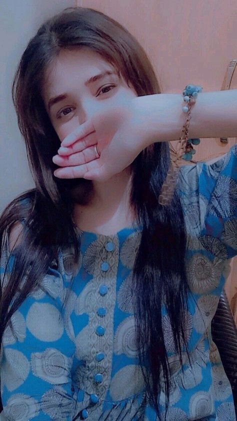 cute profile pic for girls