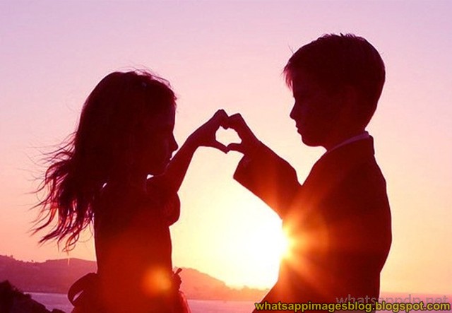 girl love dp