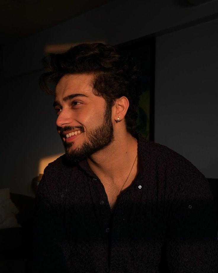 stylish handsome boy pic