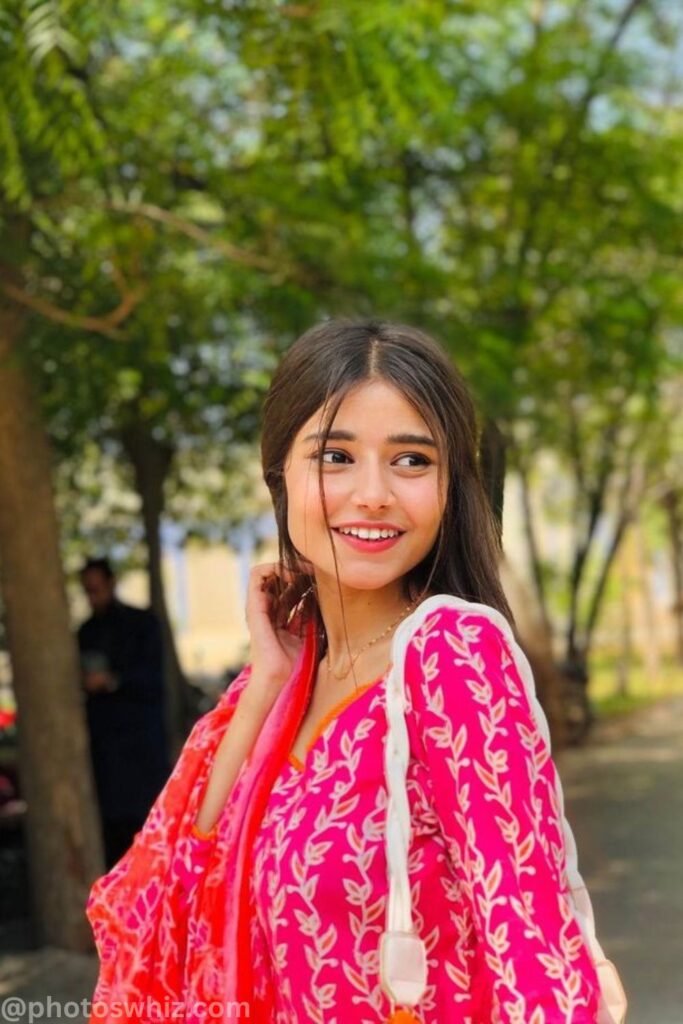 Indian Cute Girls Dp