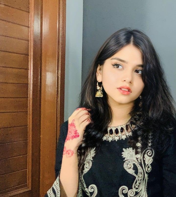 cute whatsapp dp for girls