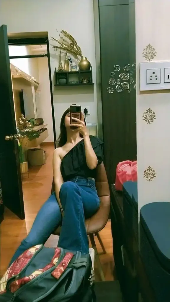 real hide face girl pic