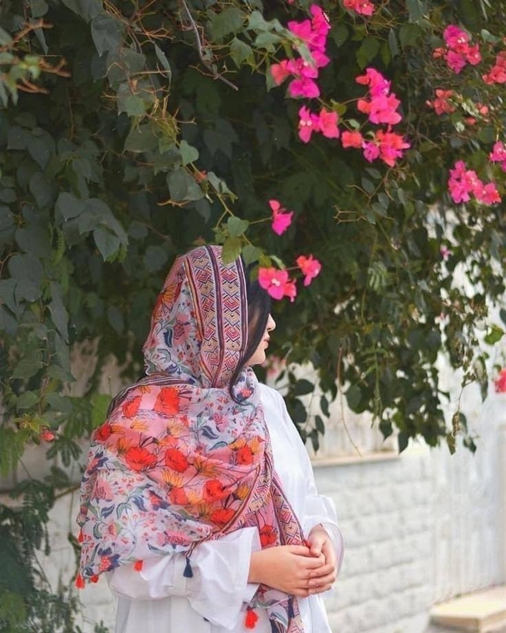 stylish girl pic with attitude hidden face